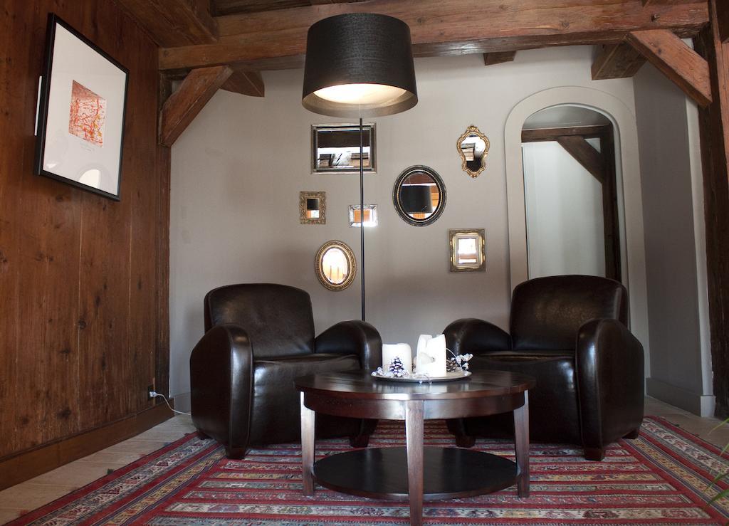 Bed and Breakfast La Belle Saison Mollens  Екстер'єр фото