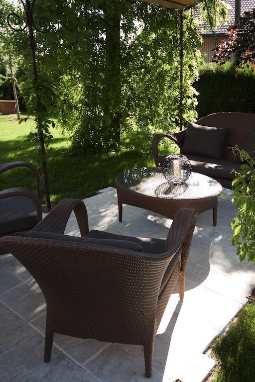 Bed and Breakfast La Belle Saison Mollens  Екстер'єр фото