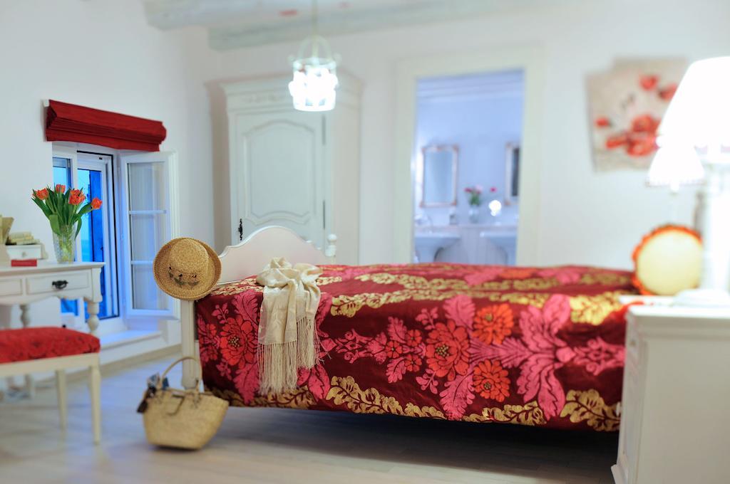 Bed and Breakfast La Belle Saison Mollens  Номер фото